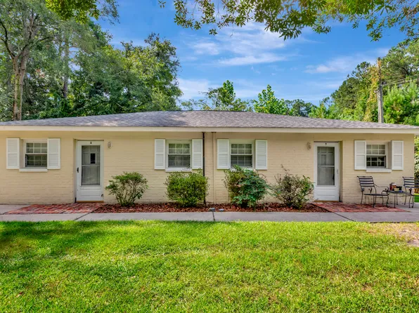 921 Simmons Ave #A & B, Summerville, SC 29483