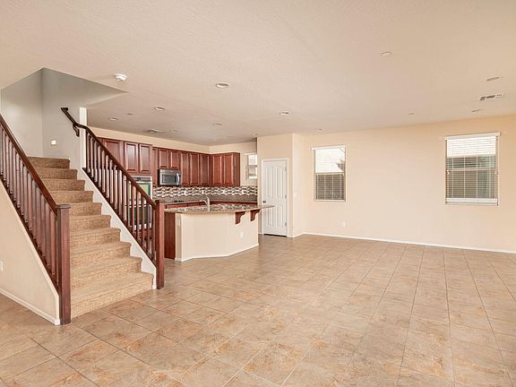 3rd image of 4766 E Tierra Buena Ln