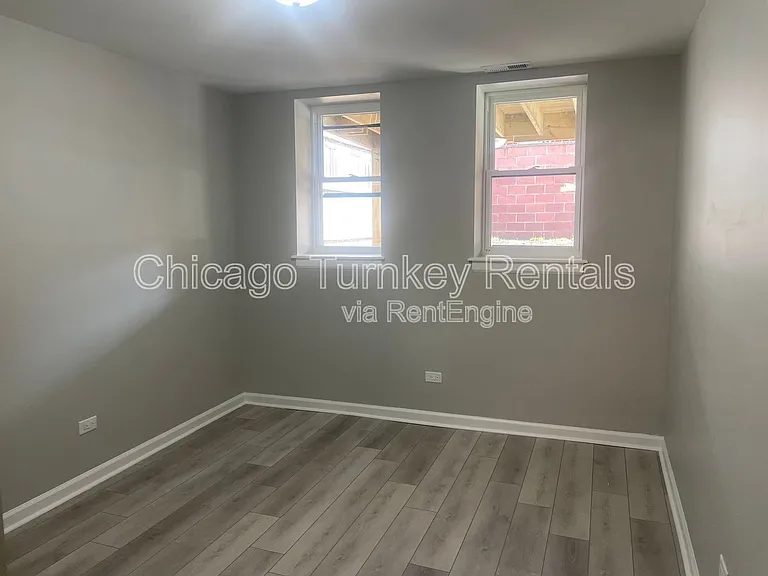 1927 S Morgan St #G — Photo 7