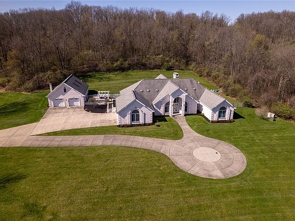 2nd image of 104 Angerer Rd
