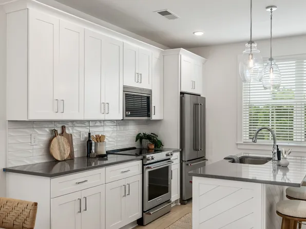 217 Straton Ln Lot 99, Nashville, TN 37216