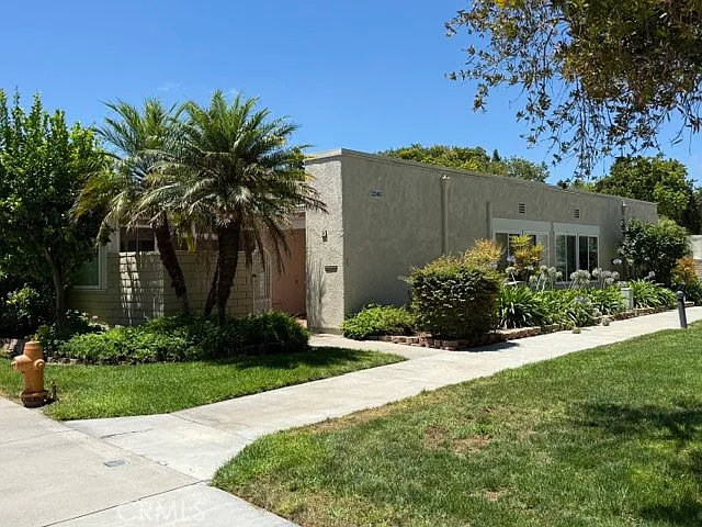2 bed, 1100 sqft, $3,500 — Photo 1