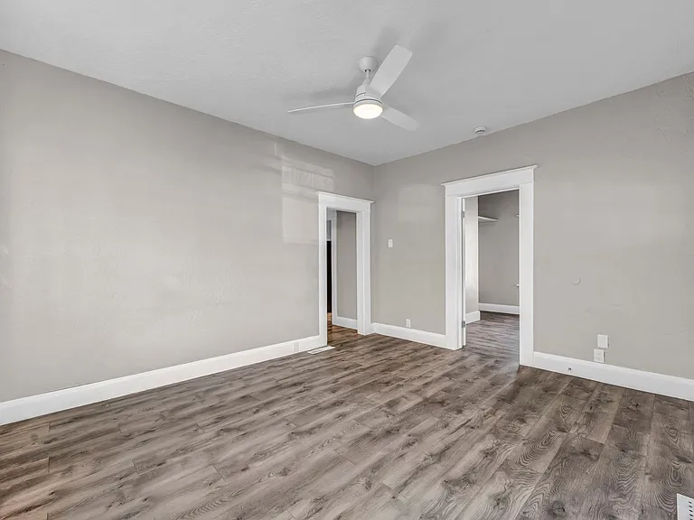 1637 C St — Photo 7