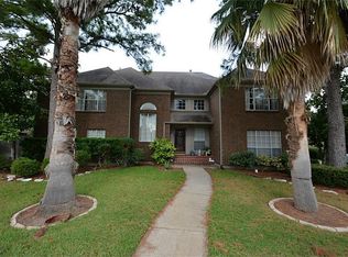 2112 Pebble Beach Dr, League City, TX 77573