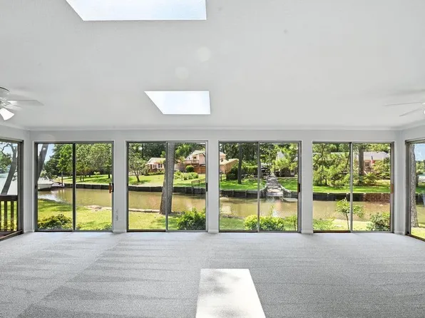 225 Betty Ct, Norfolk, VA 23502