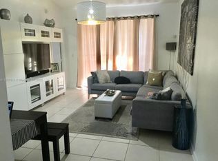 6734 NW 192nd Ln, Hialeah, FL 33015