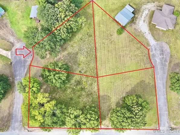 13 NW 3rd Cir, Stigler, OK 74462