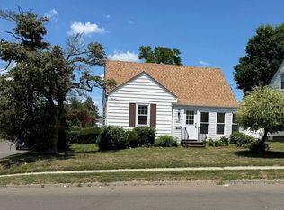 202 Canaan Rd, Stratford, CT 06614
