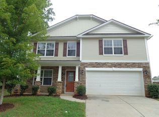 5514 Peachcrest Rd, Charlotte, NC 28216