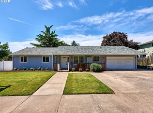 3651 7th St, Hubbard, OR 97032