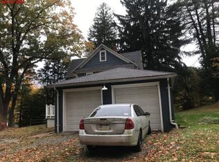 11 Shaver Ave, Shavertown, PA 18708