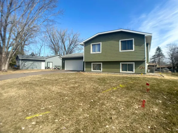 7178 Peterson Trl, Centerville, MN 55038