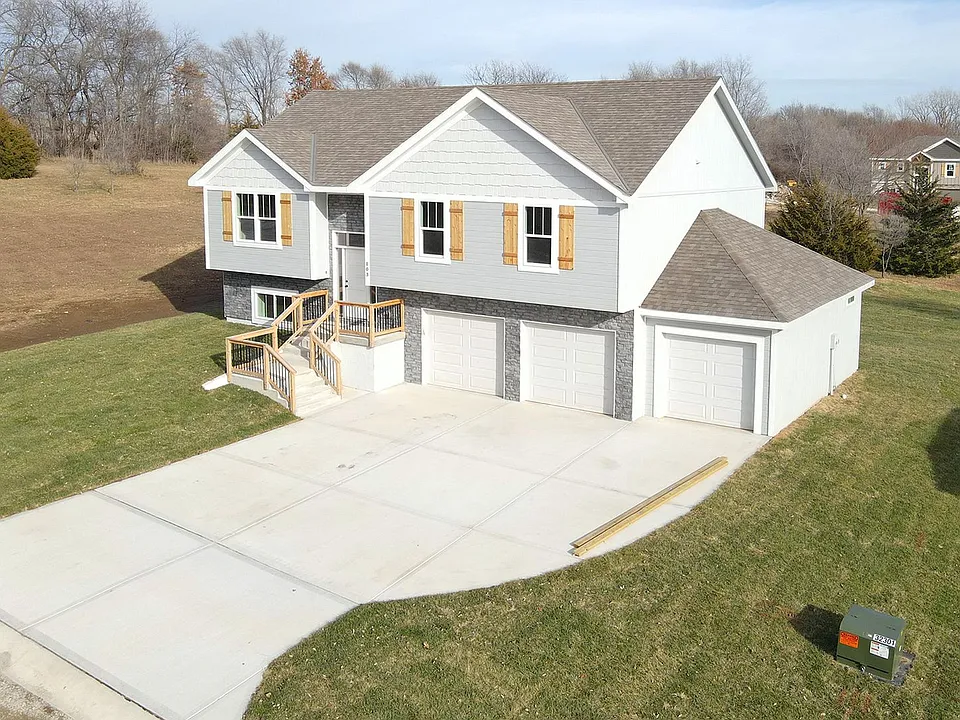 103 Sally Cir