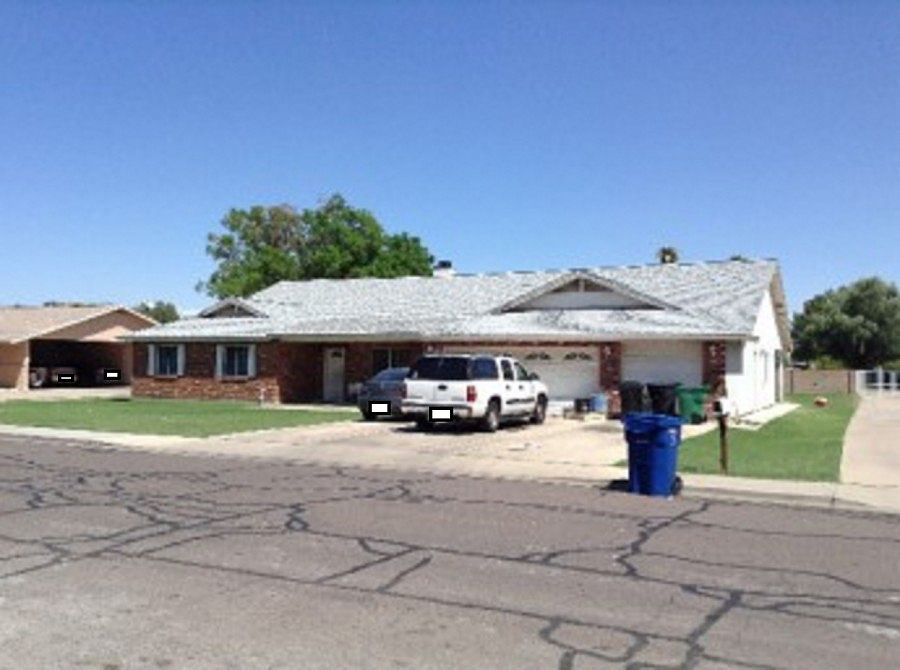 2nd image of 635 N Windsor