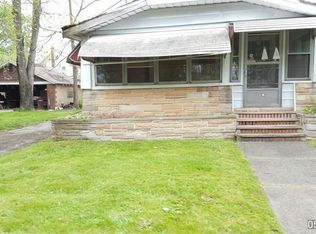 667 Columbia Ave, Akron, OH 44310