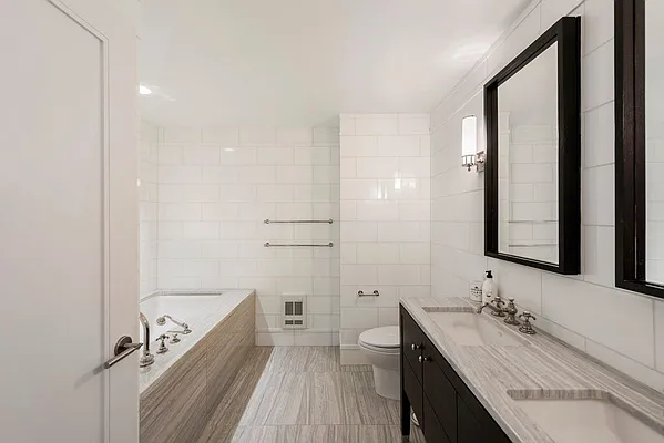 Sold by Nest Seekers International | media 9