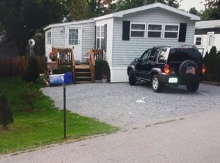145 Lower Cir, Richmond, VT 05477
