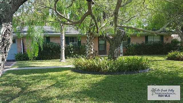 1st image of 416 Fernandez St