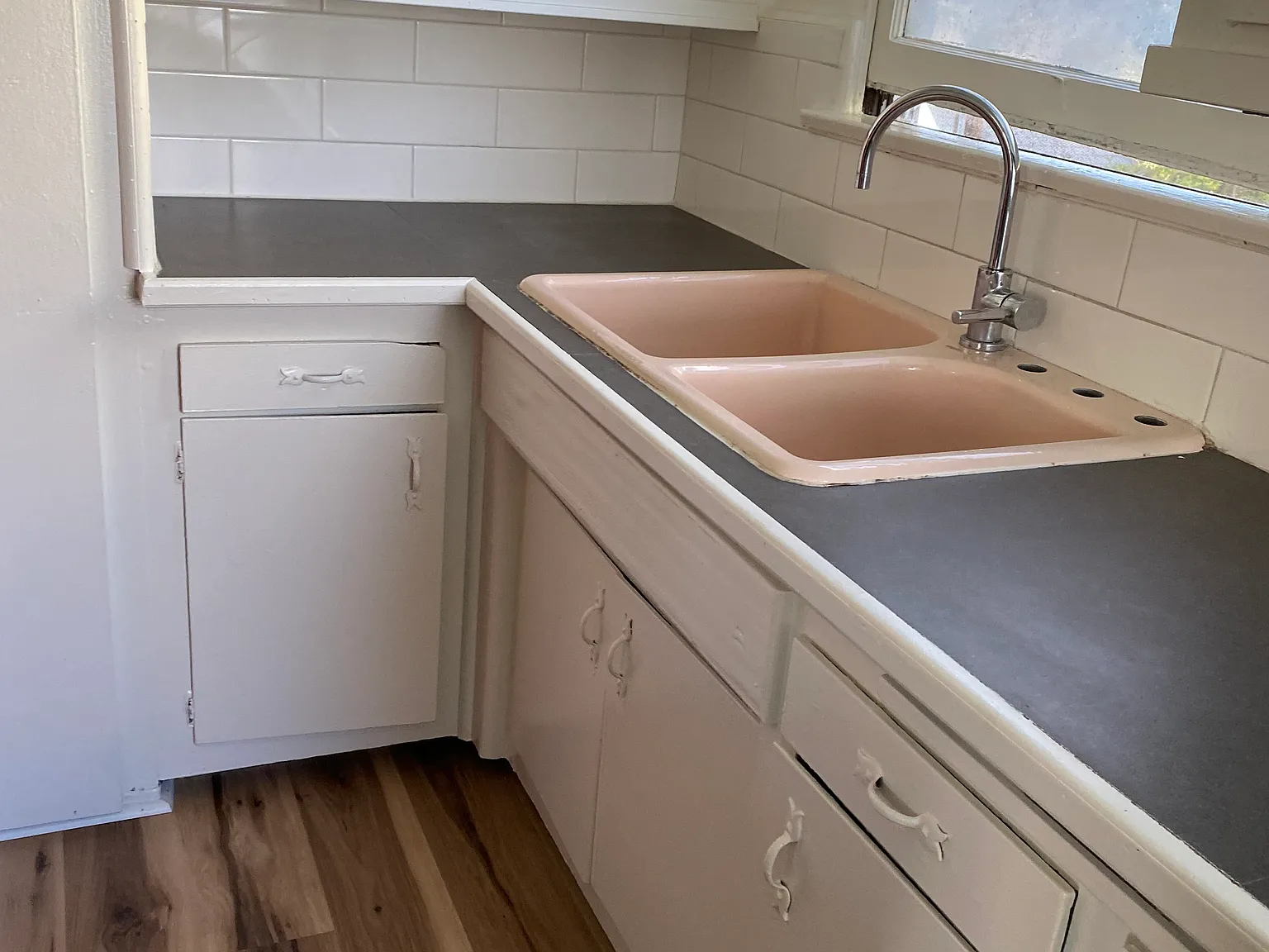 Studio, 500 sqft, $1,595 — Photo 3