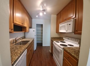 825 N Humboldt St, San Mateo, CA 94401