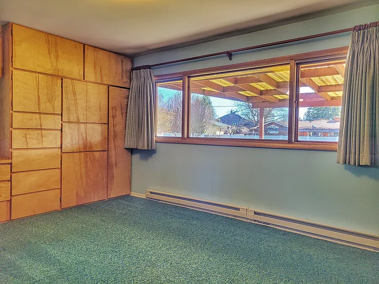 1109 Birch St — Photo 11