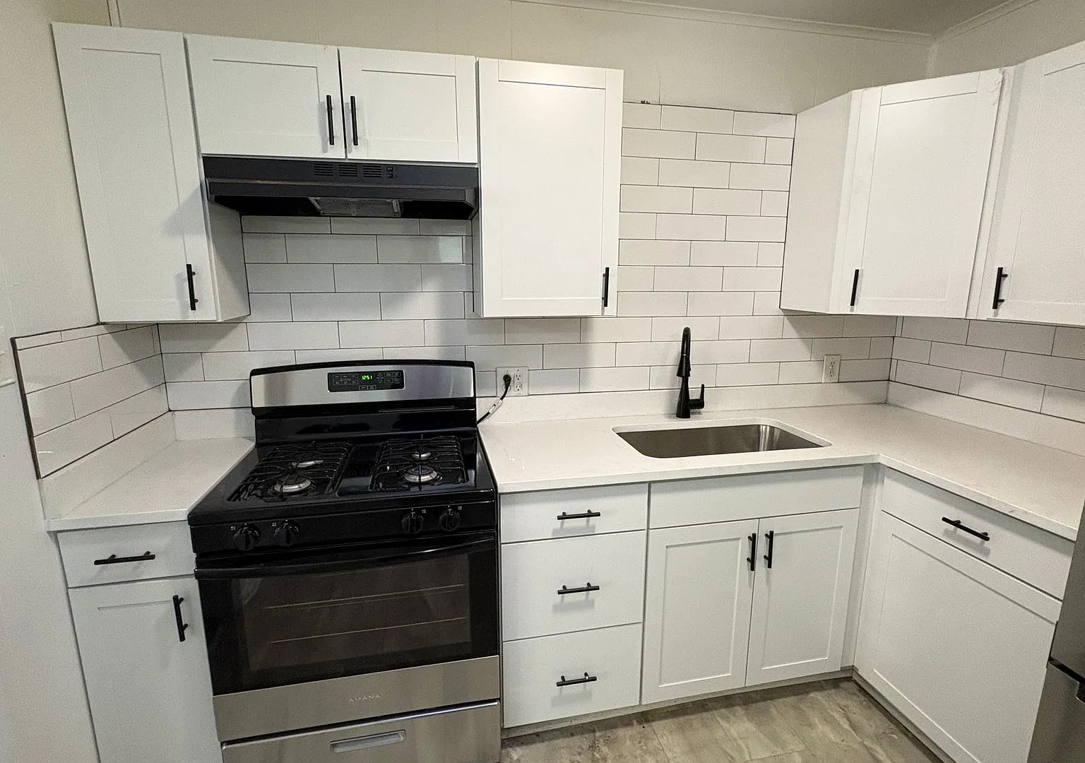 Welcome to 7406 Twin Oaks a charming and fully renovated 3bedroom, 1bath home in Little Rock, ava... — Photo 3