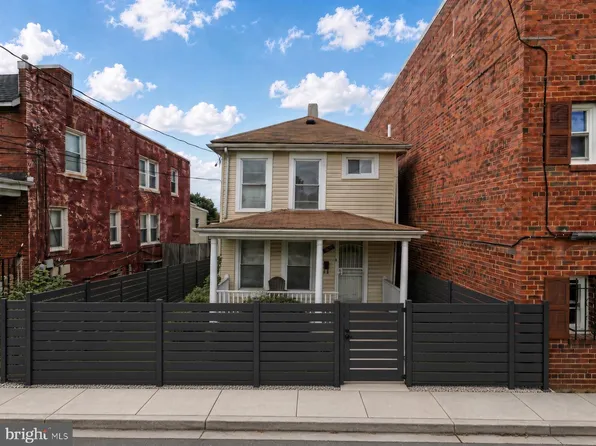 1018 45th St NE, Washington, DC 20019