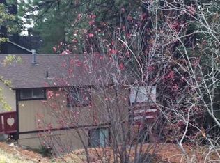 30858 Live Oak Dr, Running Springs, CA 92382