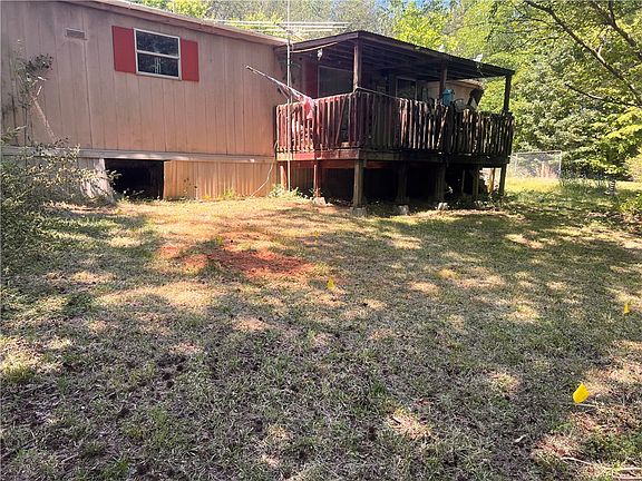 4th image of 284 Rock Creek Rd