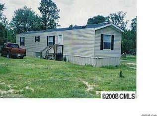 1833 Bullard Ford Rd, Hartsville, SC 29550