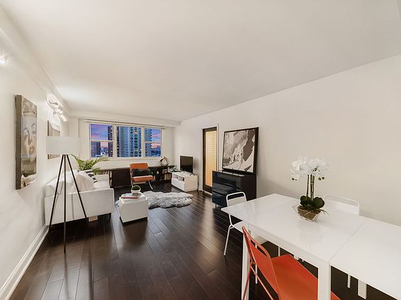 2nd image of 437 E 86th St #16C