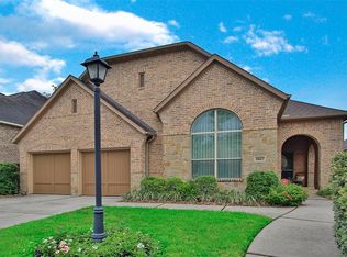 8867 Van Allen Dr, Spring, TX 77381