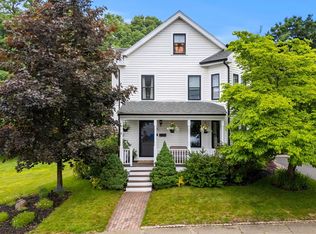 5 Summer St, Merrimac, MA 01860