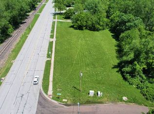 17615 E Truman Rd, Independence, MO 64057