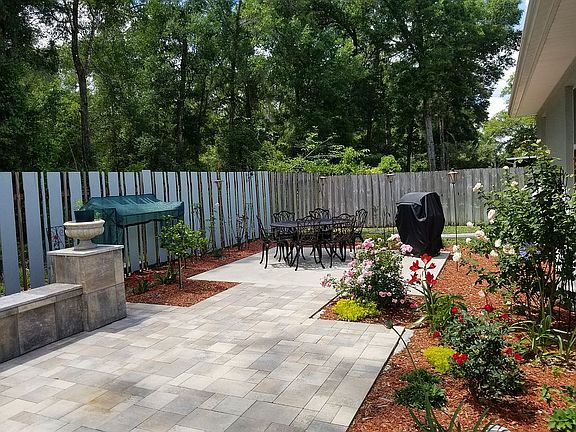 4th image of 4024 NE 23rd Pl