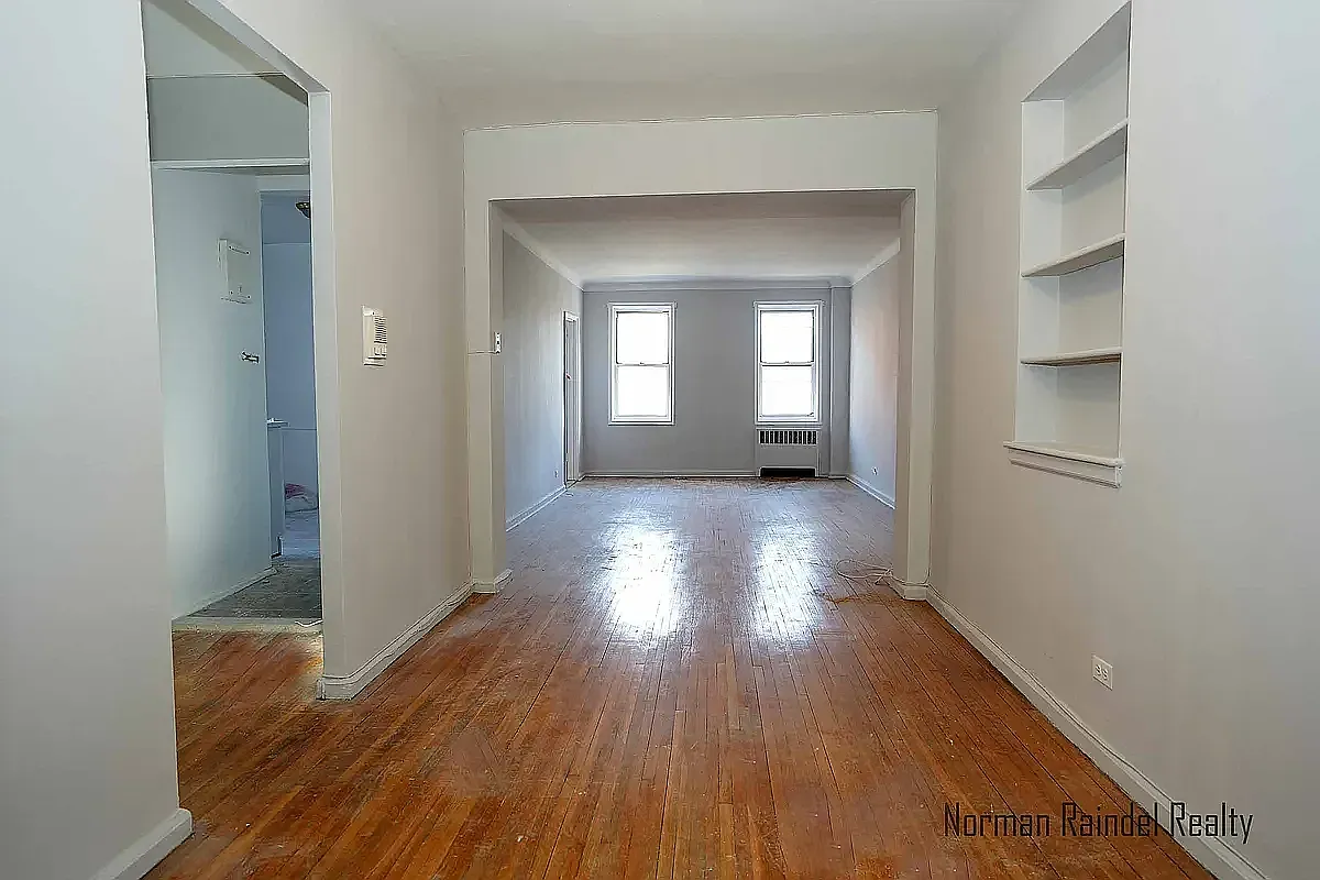 2566 Ocean Avenue — Photo 1