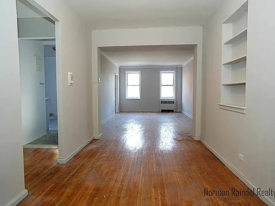 2566 Ocean Ave #C8