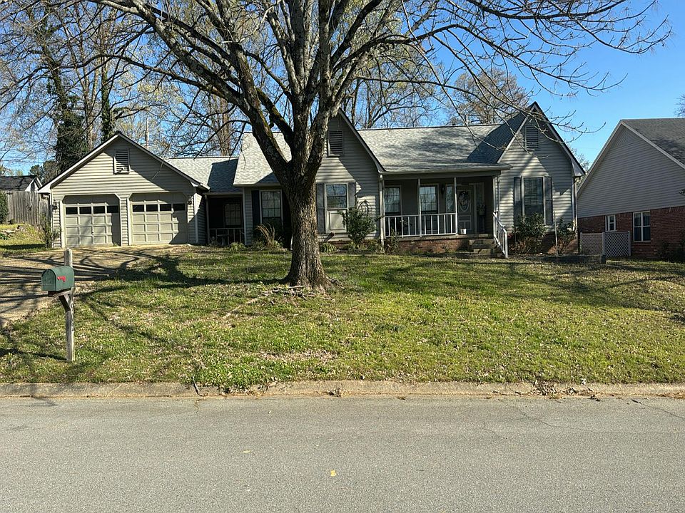 1st image of 1902 Fox Trl