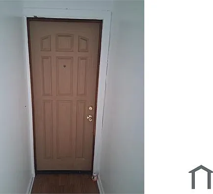 5834 S May St #2 — Photo 6