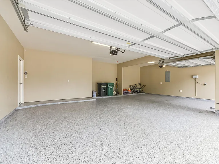 10014 Eldarica Way — Photo 46