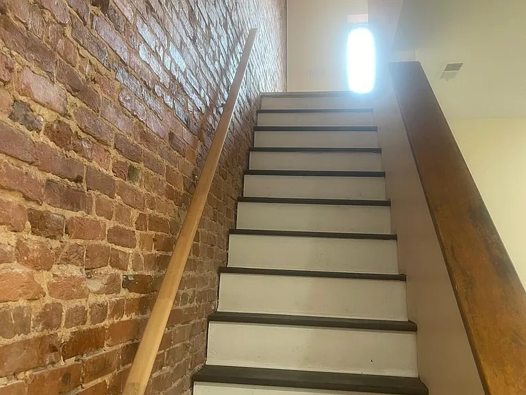 115 S Linwood Ave — Photo 23