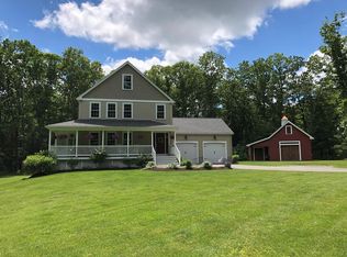 42 Pleasant St, Mendon, MA 01756
