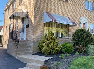 7 Patton Dr, Ardmore, PA 19003