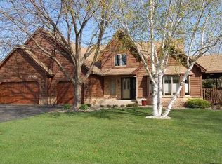 13951 Drommond Trl, Apple Valley, MN 55124