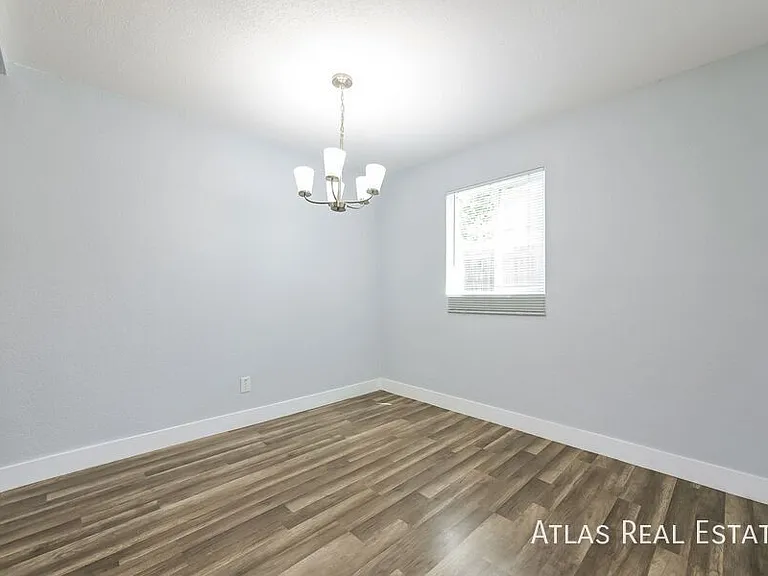 1280 Wheeling St — Photo 6