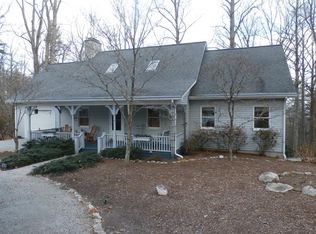 1241 Swiss Pine Lake Dr, Spruce Pine, NC 28777
