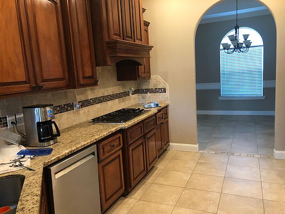 4th image of 107 Sage Ln