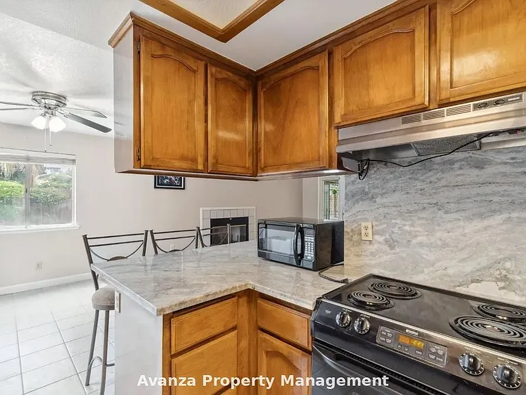4129 W Regency Ave — Photo 9