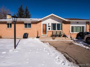 1420 W Jefferson Rd, Cheyenne, WY 82007