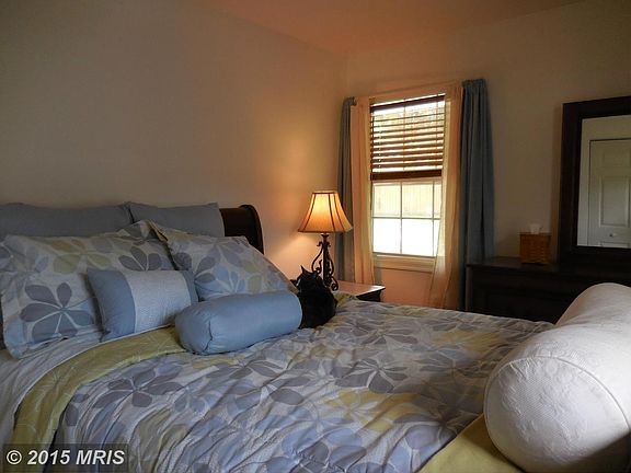 5th image of 1105 Sunnybrook Dr